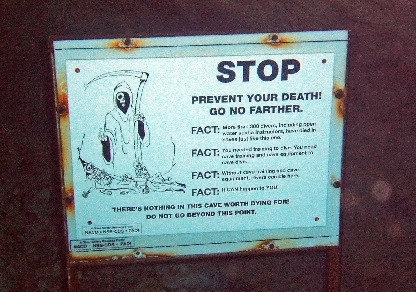 Cave diving safety warning